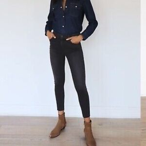 Aritzia Denim Forum The Nico Mid Rise Skinny Crop Jeans Size 23